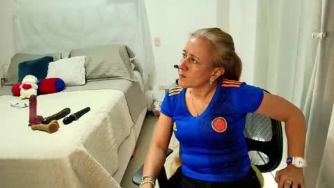 Snapshot of samanta_stone69 chatting on 2, 6, 2026 Samanta Stone online show from 2, 6, 2026