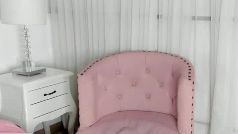  samanta  online show from 24, 1, 2025