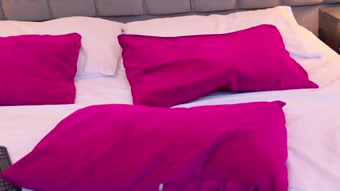 Samantaa G online show from 1, 4, 2026