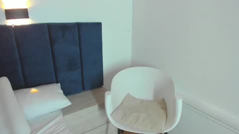 Samantha  online show from 19, 2, 2025