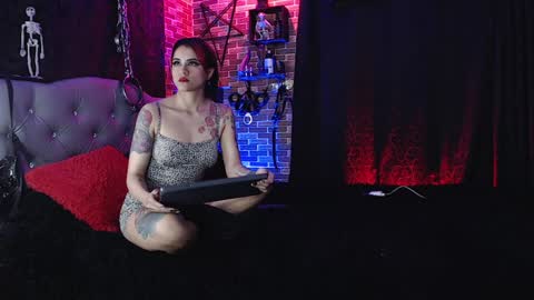 Snapshot of samantha_abrill chatting on 15, 1, 2025 Samantha and Victor online show from 15, 1, 2025