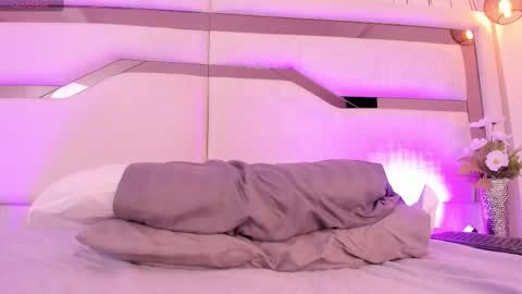 Snapshot of samantha_beckham chatting on 17, 2, 2025 Samantha Beckham online show from 17, 2, 2025