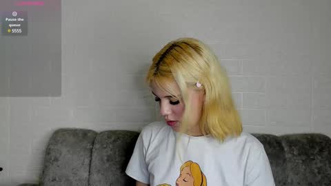 samantha_browwnn online show from 11, 2, 2025