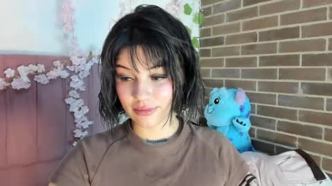 samantha_browwnn online show from 6, 5, 2026