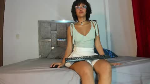samantha_ebony0 online show from 27, 7, 2026