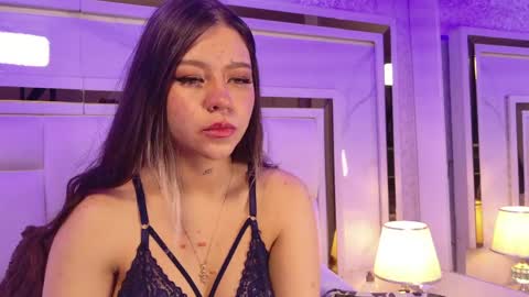 samanthaa_sm online show from 1, 4, 2026