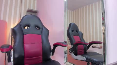 Snapshot of samanthabenet chatting on 23, 10, 2025 online show from 23, 10, 2025