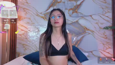 SAMANTHA ECHEVERRY online show from 8, 6, 2026