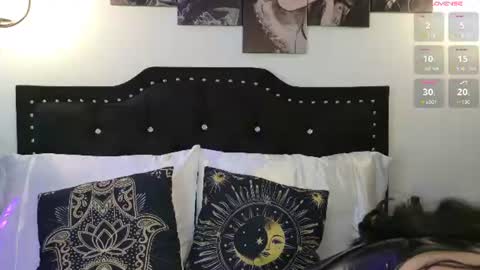 Snapshot of samanthagrant_ chatting on 3, 8, 2026 IGSamanthaGrant 10 online show from 3, 8, 2026