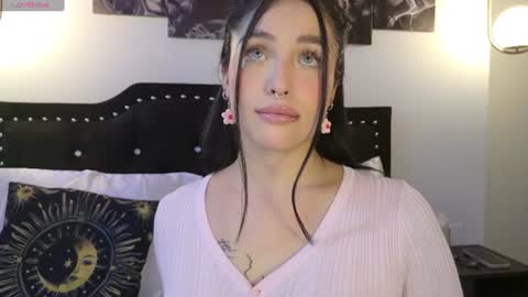 Snapshot of samanthagrant_ chatting on 6, 8, 2026 IGSamanthaGrant 10 online show from 6, 8, 2026