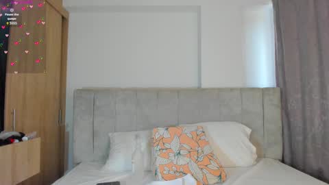 V A  N E S S A  online show from 11, 2, 2025