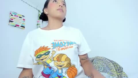 samanthajonson online show from 19, 2, 2025