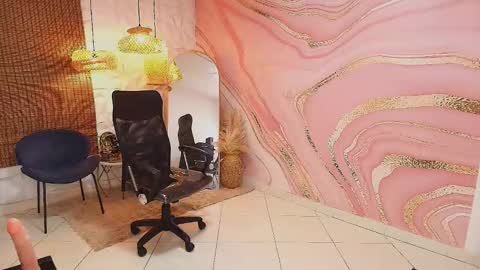 Samantharoseee  online show from 7, 11, 2025