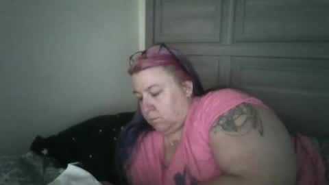 samanthasweetheart0402 online show from 18, 5, 2026