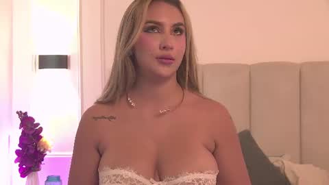 Samantha Vega online show from 14, 7, 2026