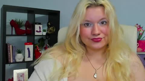 Snapshot of samanthax_pink chatting on 3, 6, 2026 Samantha online show from 3, 6, 2026