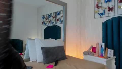 Samara Warren online show from 21, 2, 2026