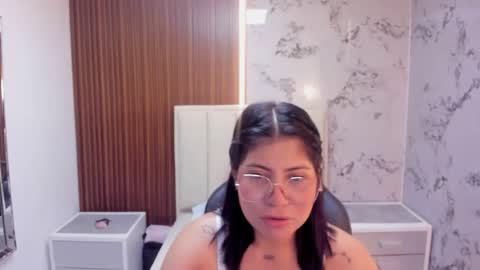 Snapshot of samaralee3 chatting on 10, 2, 2026 samaralee3 online show from 10, 2, 2026