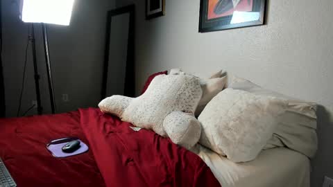 Yaya online show from 16, 2, 2025