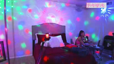 Yaya online show from 22, 11, 2025