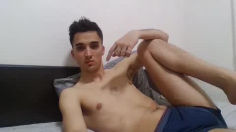 Snapshot of samcumtv chatting on 19, 11, 2025 multitooman online show from 19, 11, 2025