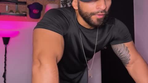 Sam Dornan online show from 23, 4, 2026