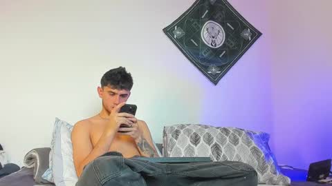 samevansx online show from 13, 2, 2026