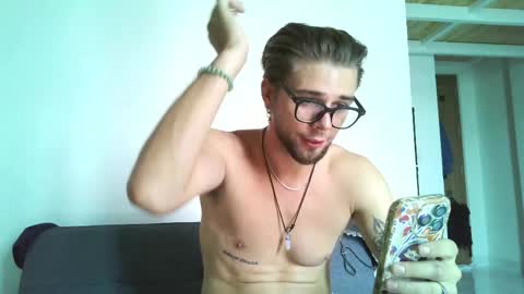 Fansly -       Top4fans   online show from 14, 4, 2026