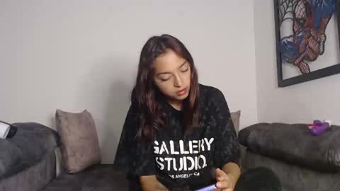 Tami  Gael online show from 6, 3, 2025