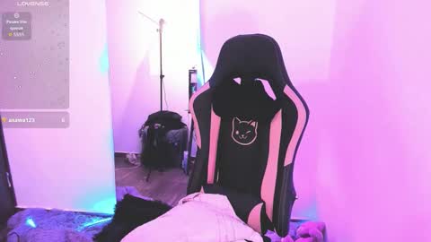 samiacooper25 online show from 9, 10, 2025