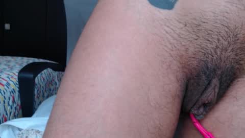 Snapshot of samm_ritch chatting on 29, 10, 2025 Samy online show from 29, 10, 2025