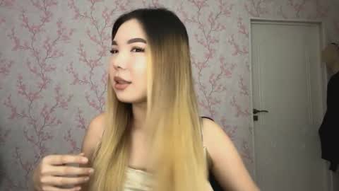 Elina online show from 23, 2, 2026