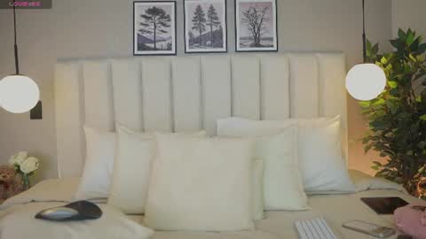 Snapshot of sammy_hamilton chatting on 19, 6, 2026 Ana online show from 19, 6, 2026