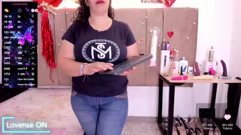 Snapshot of sammy_mature_ chatting on 22, 10, 2025 Sammy online show from 22, 10, 2025