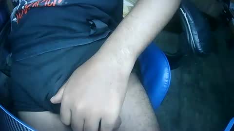 Snapshot of samuel_ra25 chatting on 4, 7, 2026 samuel_ra25 online show from 4, 7, 2026