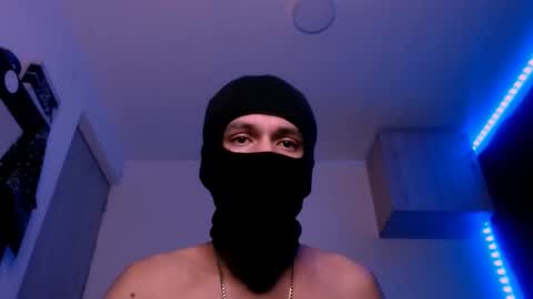 Snapshot of samuel_suarez chatting on 12, 2, 2025 online show from 12, 2, 2025