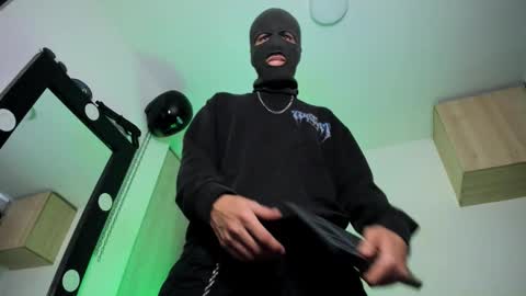 Snapshot of samuel_suarez chatting on 29, 9, 2025 online show from 29, 9, 2025