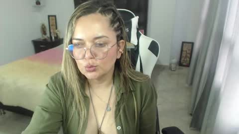 samy_vsn online show from 4, 2, 2025