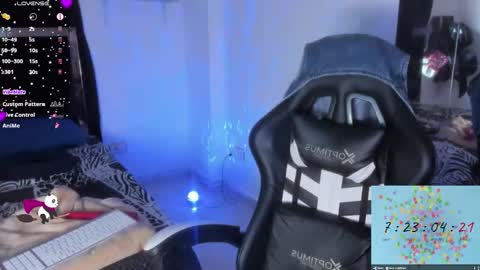 Snapshot of samykiss chatting on 31, 10, 2025 SamyHolbrook online show from 31, 10, 2025