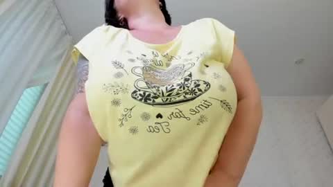 Sanata James online show from 30, 7, 2026