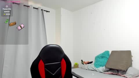 Sanddi  online show from 3, 3, 2025