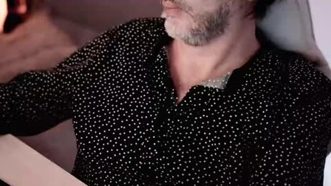 Sanders online show from 11, 2, 2025