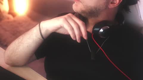 Sanders online show from 1, 3, 2025