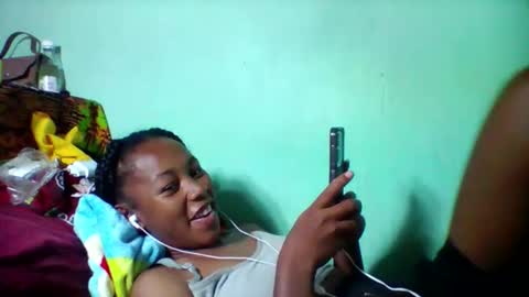 sandra1253099 online show from 14, 1, 2026