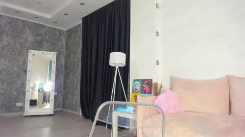 Sandra online show from 31, 3, 2026