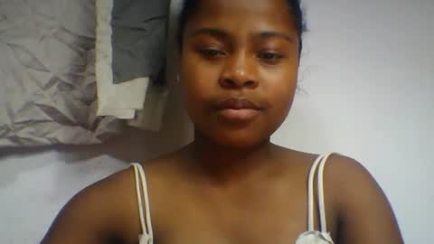 sandraalyd online show from 28, 7, 2026