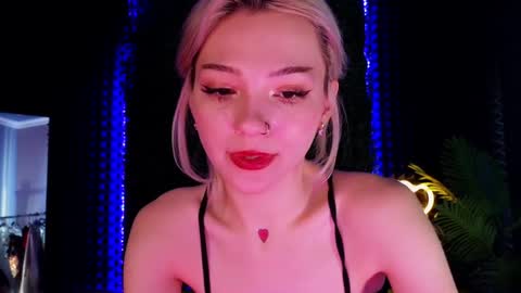 Sandy  online show from 15, 1, 2025