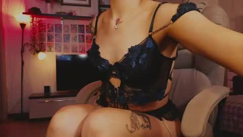 Sandy  online show from 3, 8, 2026