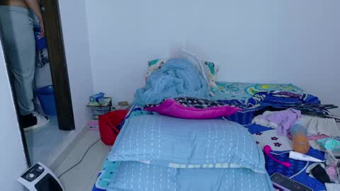 sandy online show from 19, 4, 2026