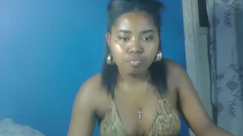 saniazzhh online show from 5, 3, 2026